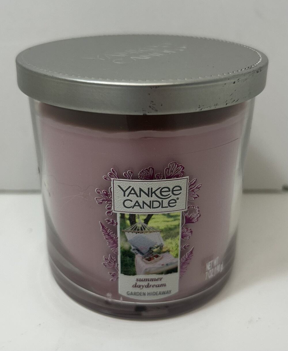 Yankee Candle SUMMER DAYDREAM 7 oz Tumbler Glass Candle